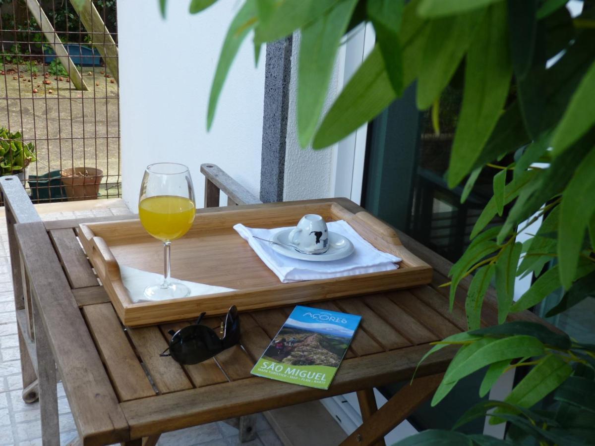 Ponta Delgada Azores Holidays House -B&B - Suites - Self Check-In Keyboard מראה חיצוני תמונה