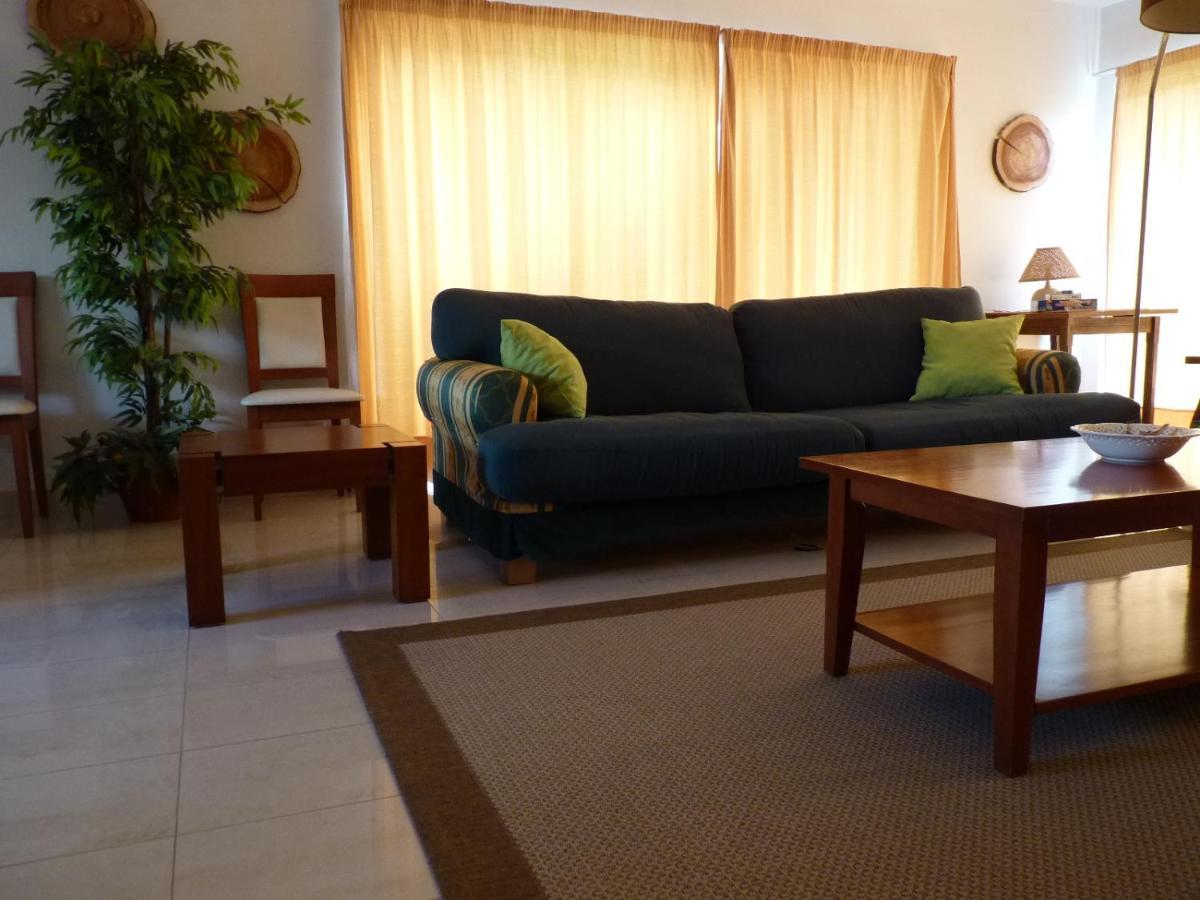 Ponta Delgada Azores Holidays House -B&B - Suites - Self Check-In Keyboard מראה חיצוני תמונה