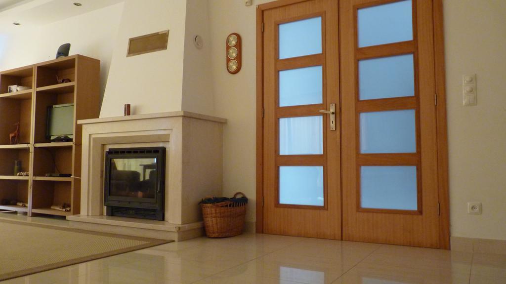 Ponta Delgada Azores Holidays House -B&B - Suites - Self Check-In Keyboard מראה חיצוני תמונה