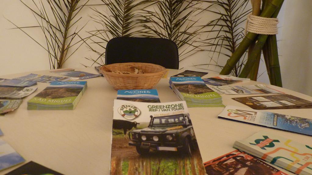 Ponta Delgada Azores Holidays House -B&B - Suites - Self Check-In Keyboard מראה חיצוני תמונה