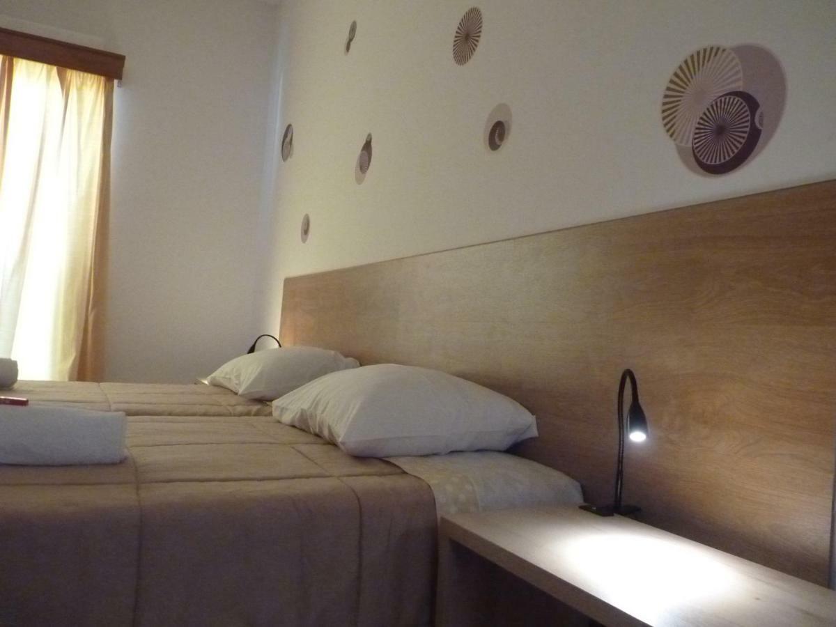 Ponta Delgada Azores Holidays House -B&B - Suites - Self Check-In Keyboard מראה חיצוני תמונה