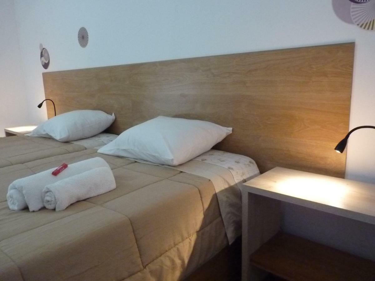Ponta Delgada Azores Holidays House -B&B - Suites - Self Check-In Keyboard מראה חיצוני תמונה